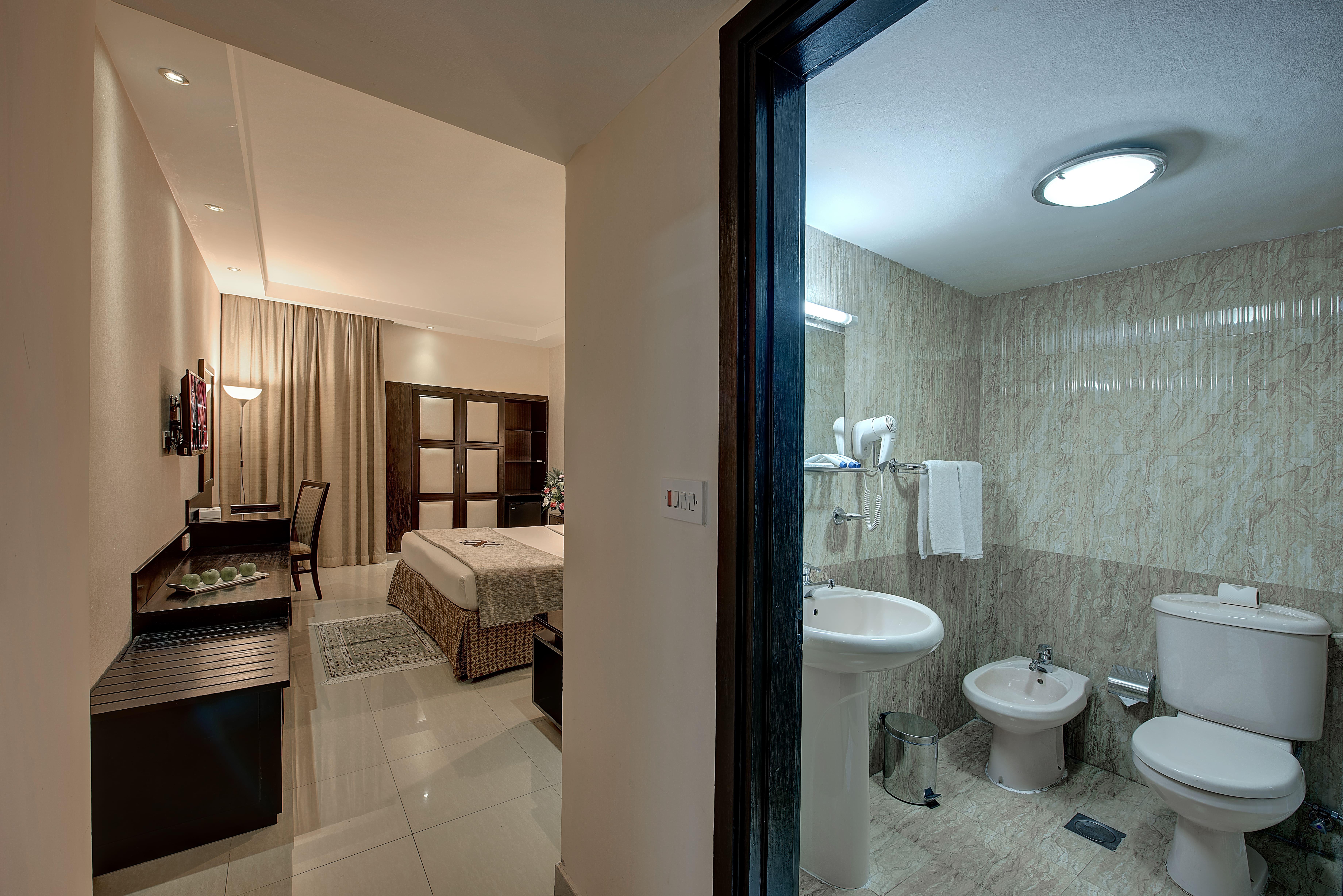 Palm Beach Hotel Dubai Eksteriør billede